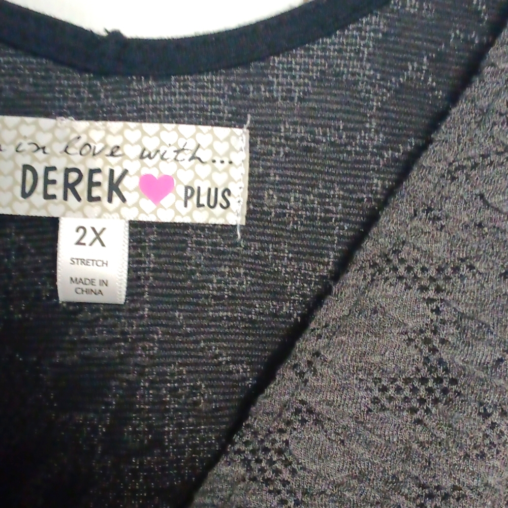 3 For $15 NWT Derek Heart Plus Faux Wrap Cap Sleeve Dress Gray ~Jr 2X - Picture 3 of 3